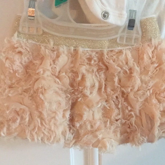 Children’s place matching outfit - Picture 4 of 7